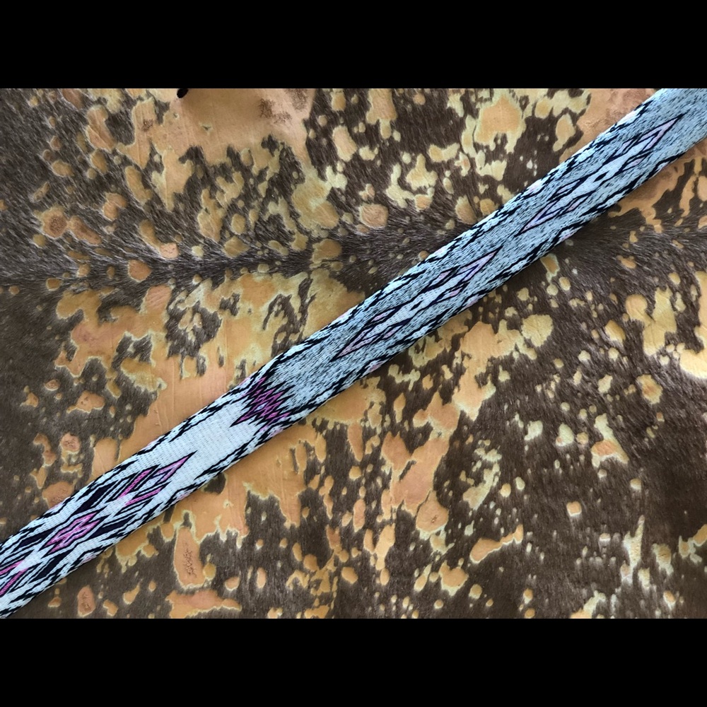 Ladies custom horsehair belt